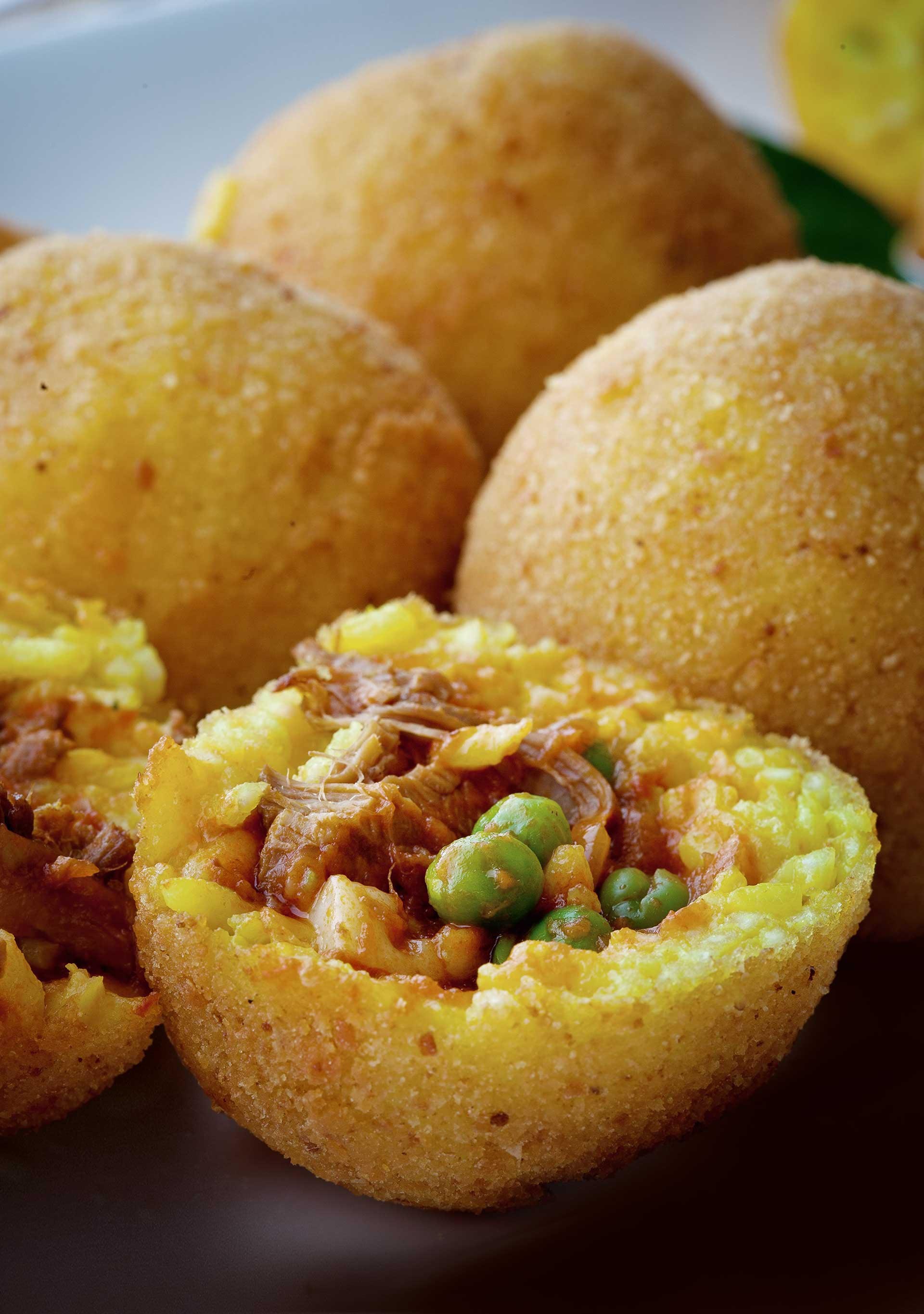 Arancine di riso ripiene di carne
