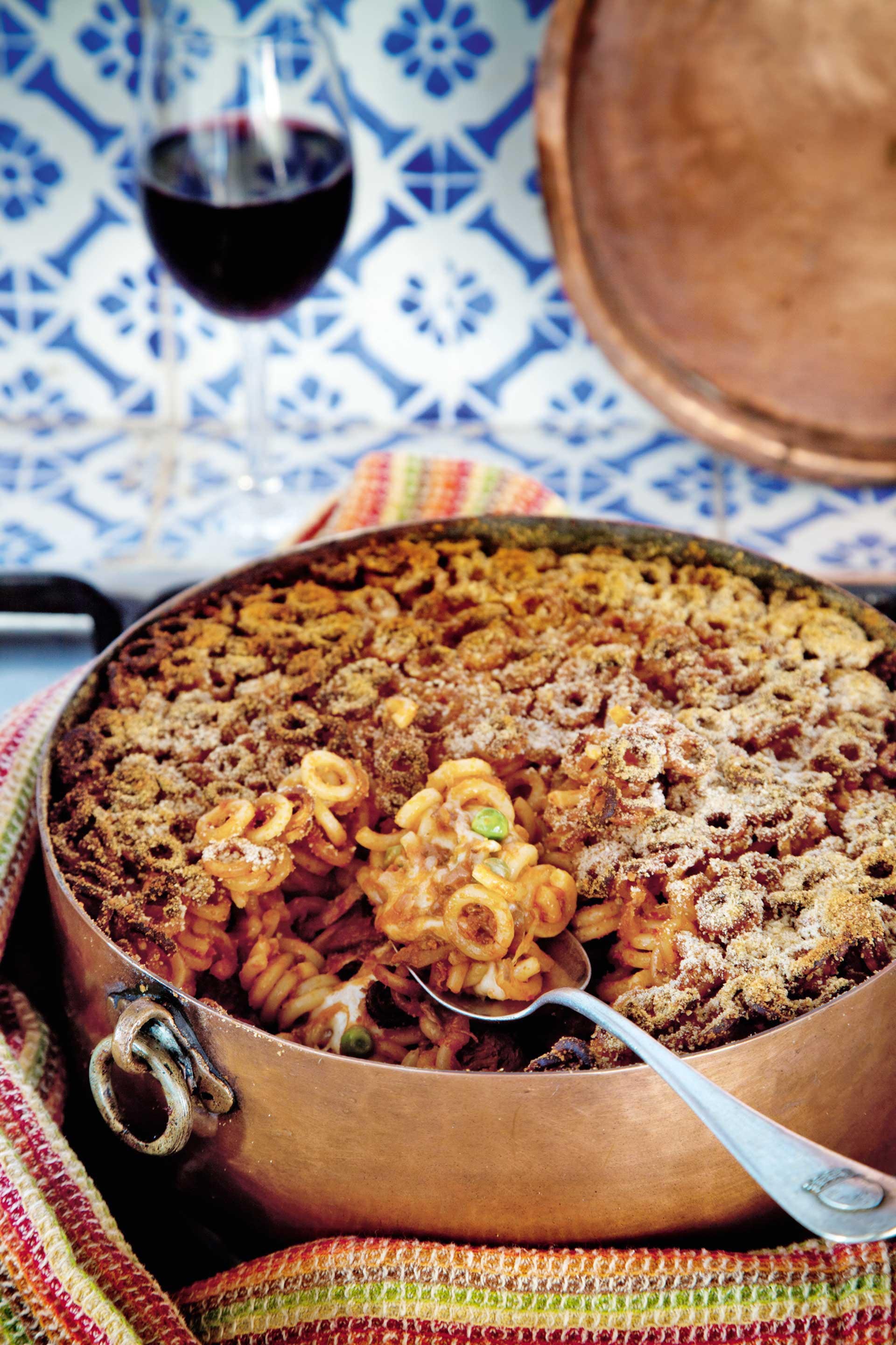 Timballo di anelletti al ragù